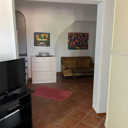 Villacinisi Villa *